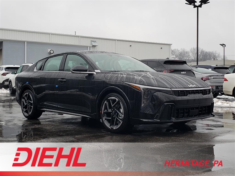 2025 Kia K4 GT-Line's photo