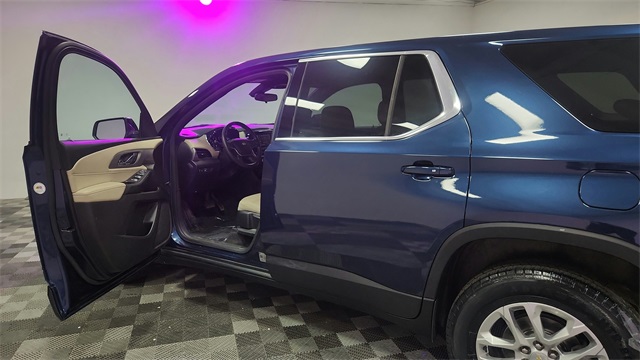 2022 Chevrolet Traverse LS FWD 2022 Chevrolet Traverse LS FWD