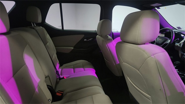 2022 Chevrolet Traverse LS FWD 2022 Chevrolet Traverse LS FWD