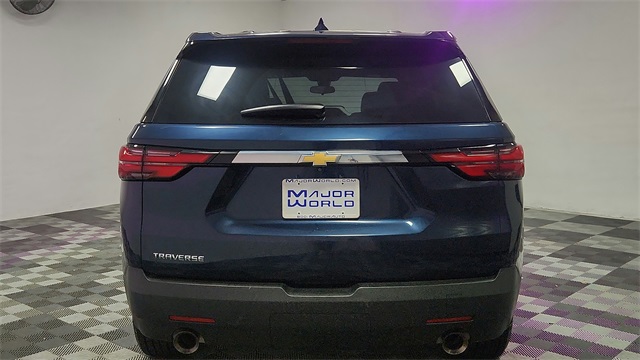 2022 Chevrolet Traverse LS FWD 2022 Chevrolet Traverse LS FWD