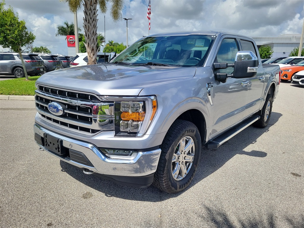 2023 Iconic Silver Metallic Ford F-150 Lariat 4X4 Truck