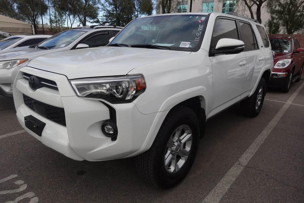 2024 Toyota 4Runner SR5 Premium's photo