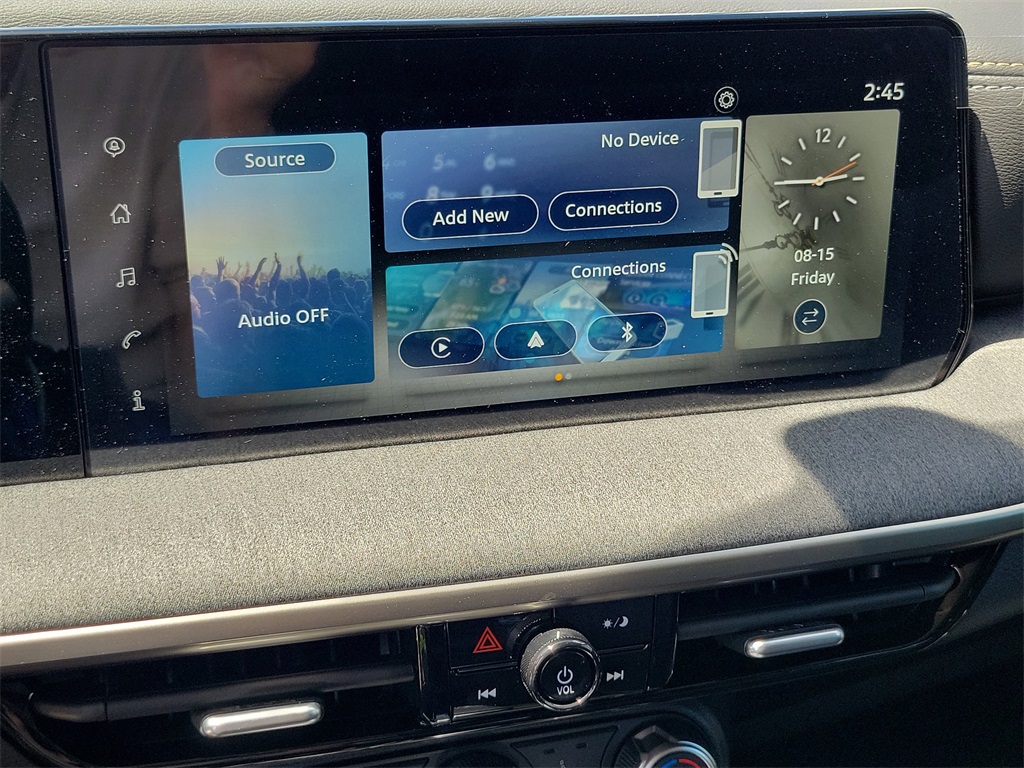 new 2025 Nissan Kicks car, priced at $24,041