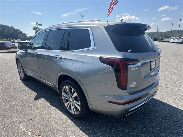 2024 Cadillac XT6 Premium Luxury photo 2