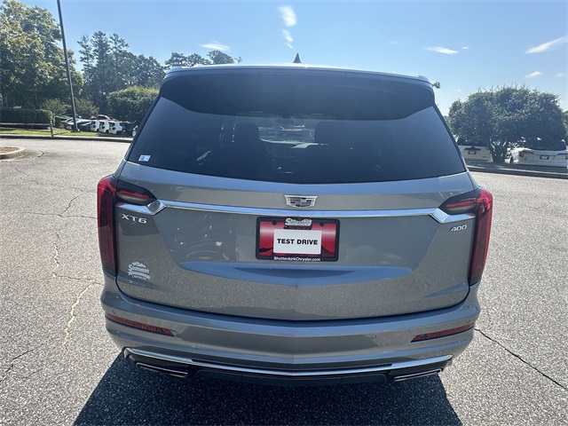 2024 Cadillac XT6 Premium Luxury photo 3