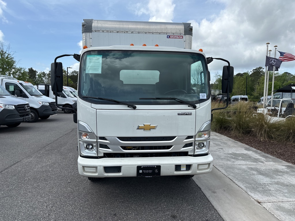 Used 2023 Chevrolet LCF 4500 Regular Cab RWD Box Truck for sale #SP1232 - photo 3