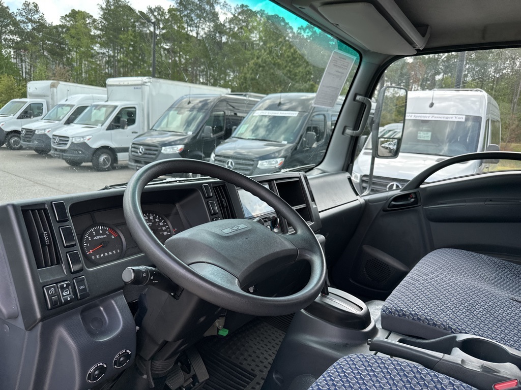 Used 2023 Chevrolet LCF 4500 Regular Cab RWD Box Truck for sale #SP1232 - photo 9