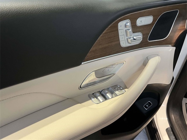 used 2022 Mercedes-Benz GLE car, priced at $49,991