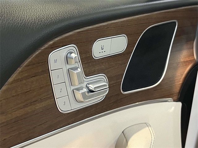 used 2022 Mercedes-Benz GLE car, priced at $49,991