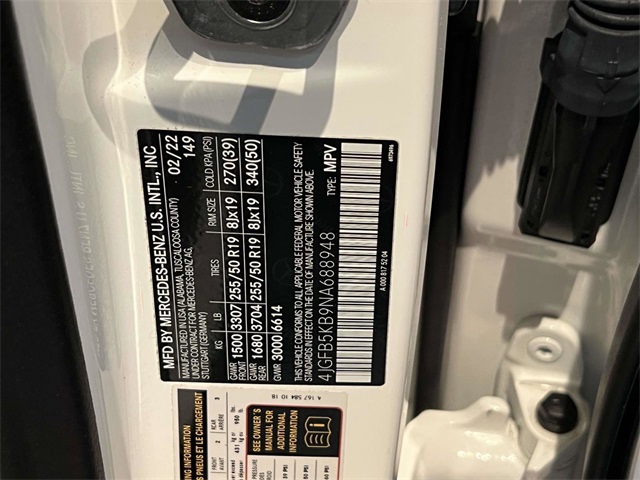 used 2022 Mercedes-Benz GLE car, priced at $49,991