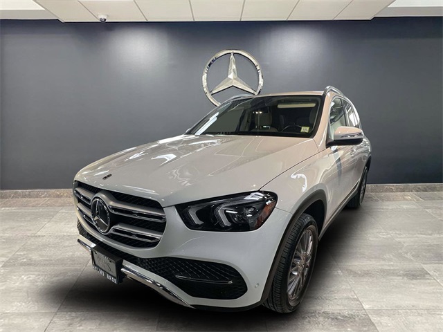 used 2022 Mercedes-Benz GLE car, priced at $49,991