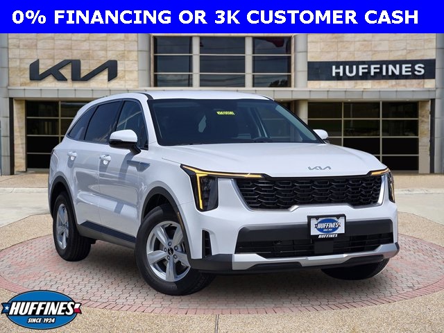 2025 Kia Sorento LX's photo