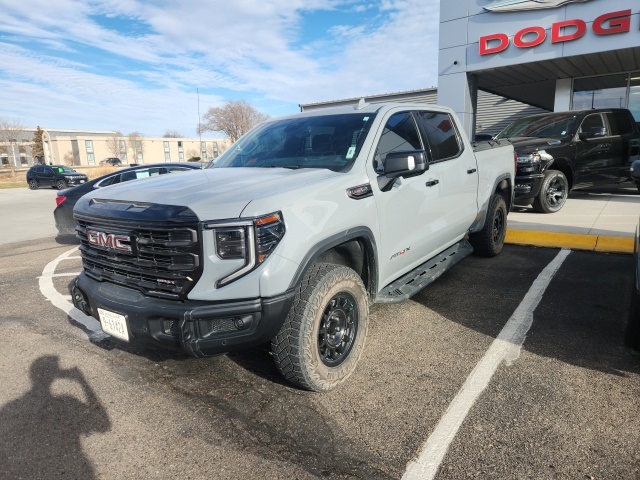 2024 GMC Sierra 1500 AT4X's photo
