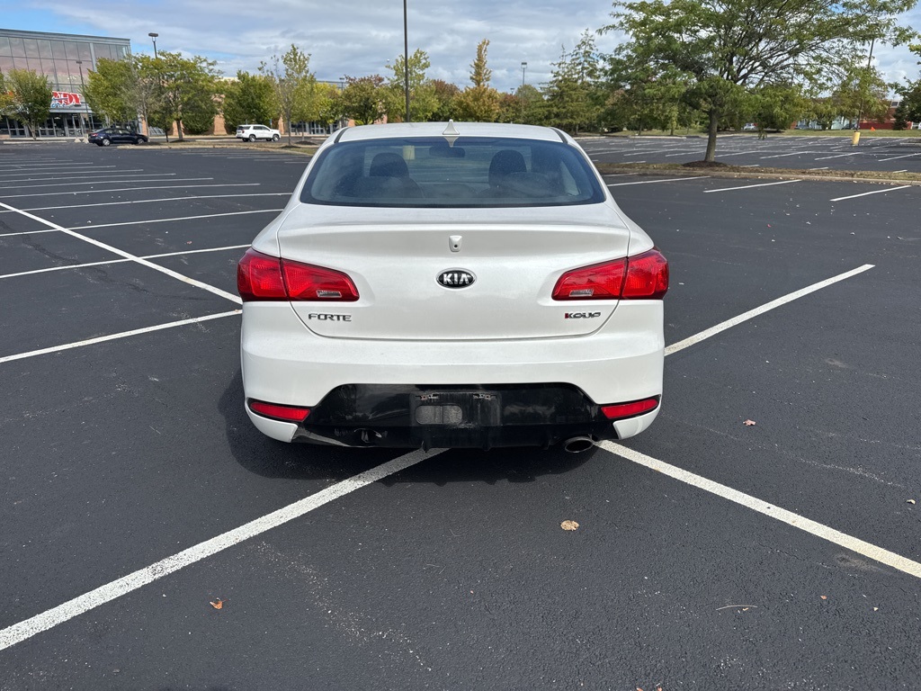 2016 Kia Forte Koup EX photo 4