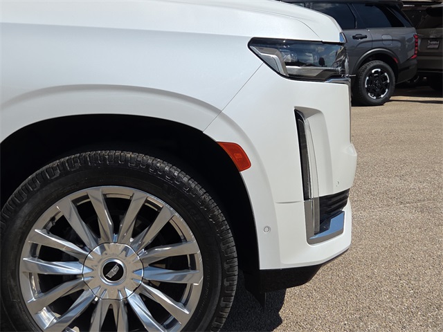 2021 Cadillac Escalade ESV Premium Luxury photo 5