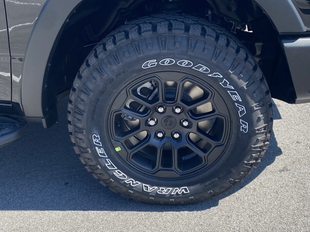 new 2026 Ram 1500 car, priced at $61,607