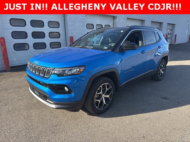 2024 Jeep Compass Trailhawk photo 4