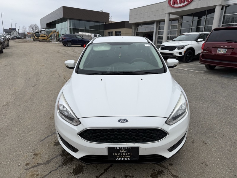 Used 2016 Ford Focus SE with VIN 1FADP3F20GL233348 for sale in Massillon, OH