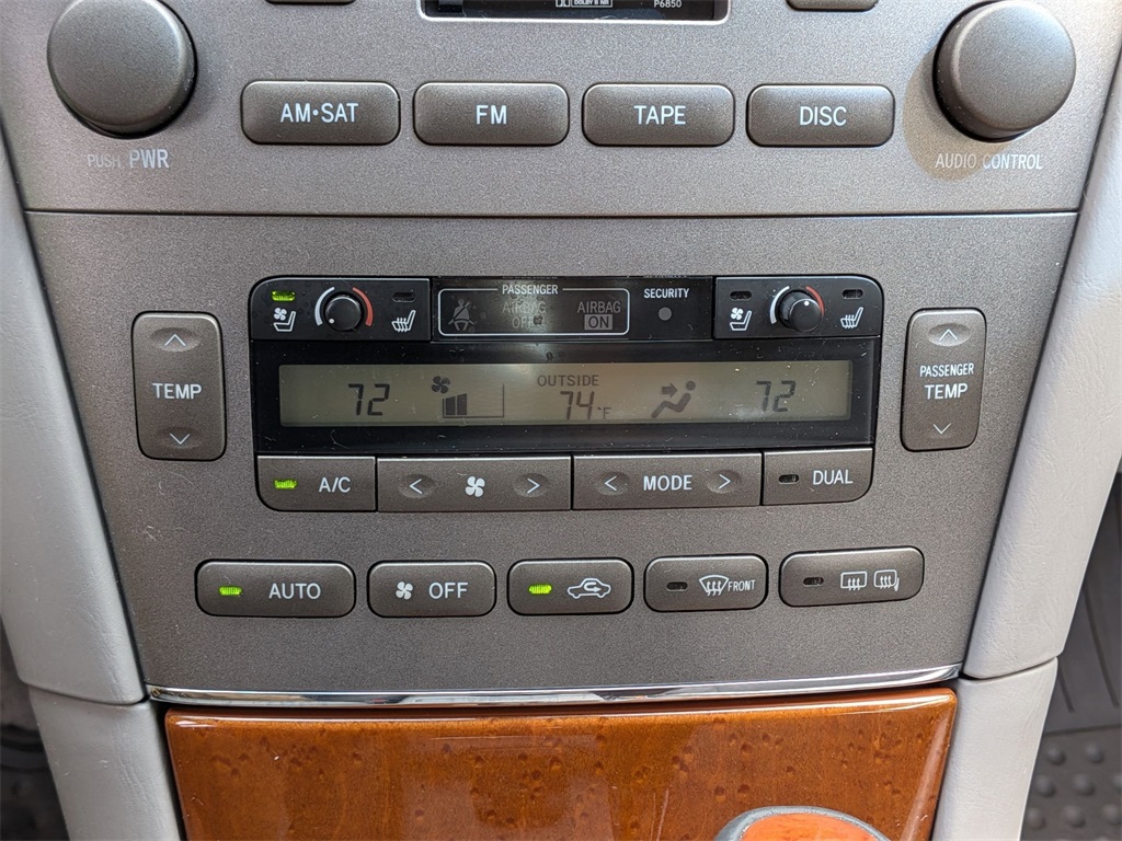 2006 Lexus ES 330 photo 16