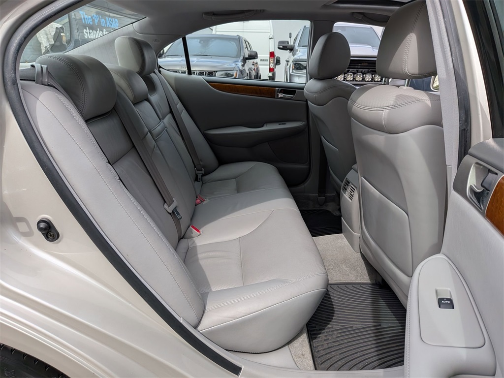 2006 Lexus ES 330 photo 22