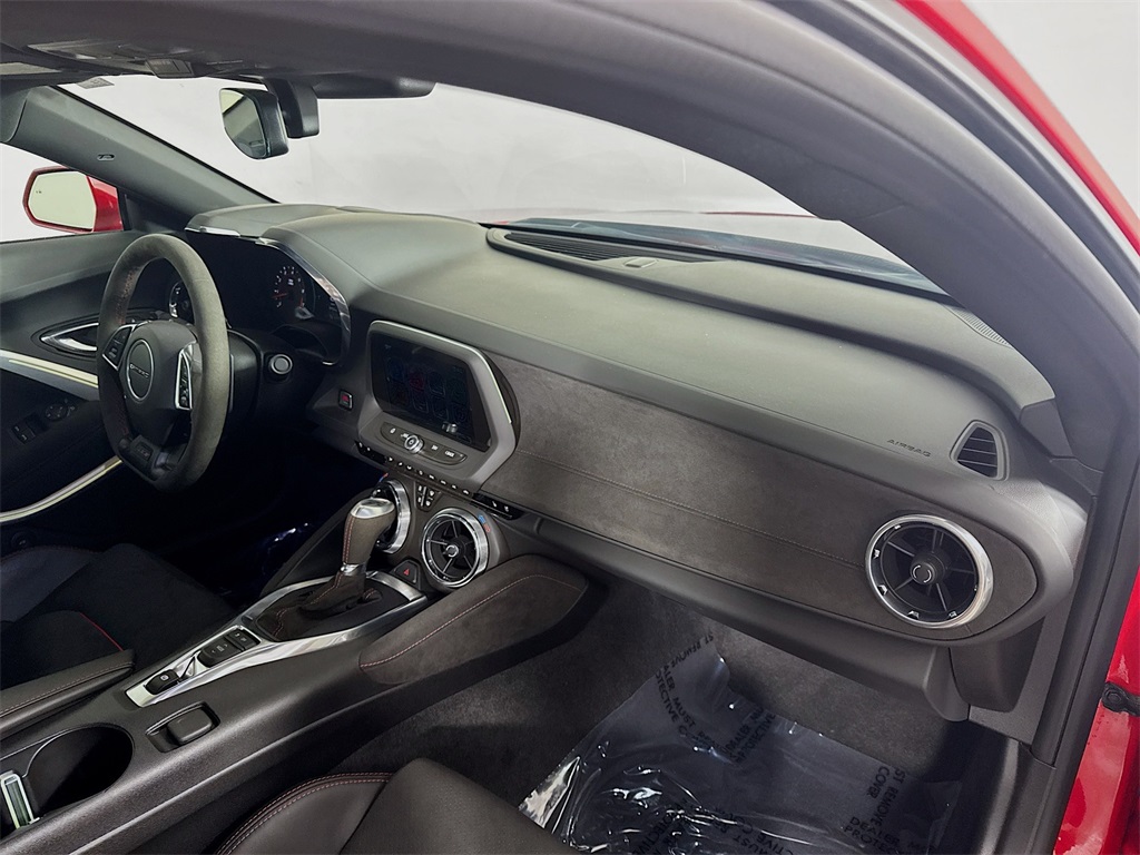 Photo of 2018 Chevrolet Camaro ZL1 in Myrtle Beach, SC - 29,  2018 Chevrolet Camaro ZL1:J0105747