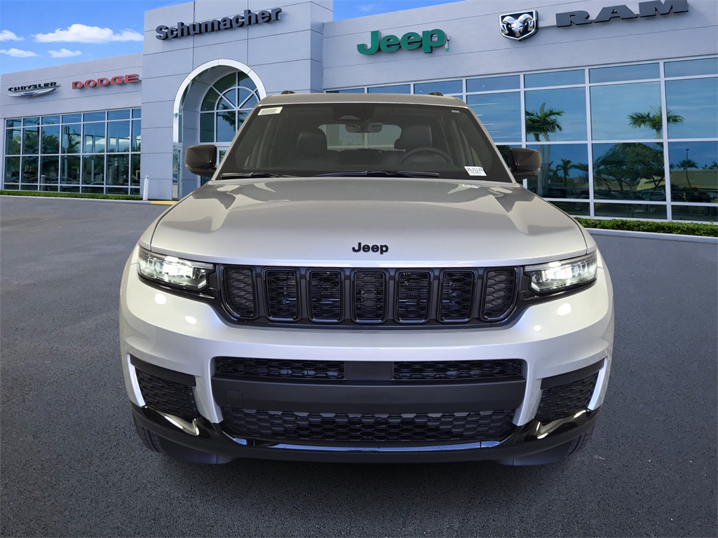 new 2025 Jeep Grand Cherokee L car, priced at $35,730