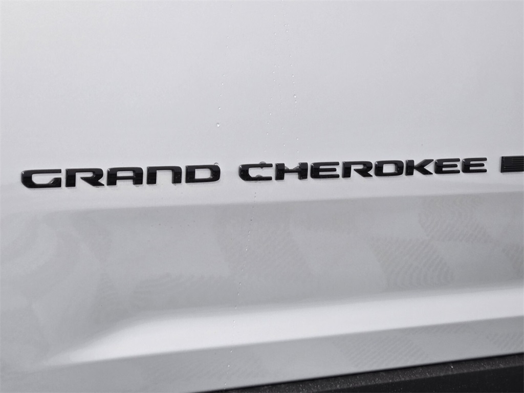 new 2025 Jeep Grand Cherokee L car, priced at $35,730