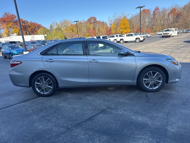 Used 2016 Toyota Camry Special Edition with VIN 4T1BF1FK5GU137519 for sale in Hermitage, PA