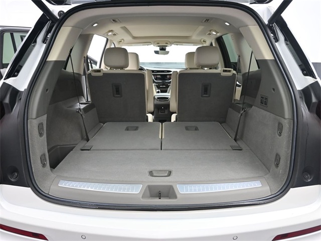 used 2023 Cadillac XT6 car, priced at $40,997