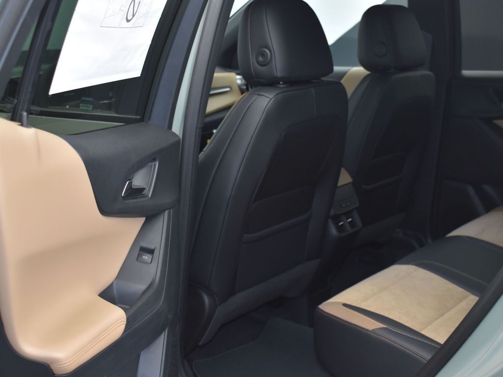 2026 Green Chevrolet Equinox ACTIV AWD SUV
