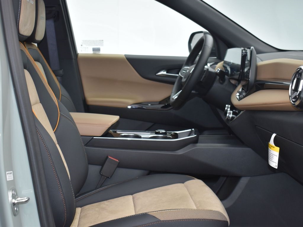 2026 Green Chevrolet Equinox ACTIV AWD SUV