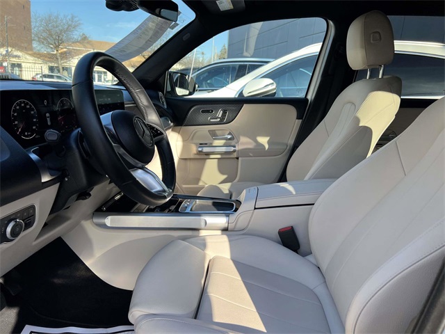 used 2025 Mercedes-Benz GLB car