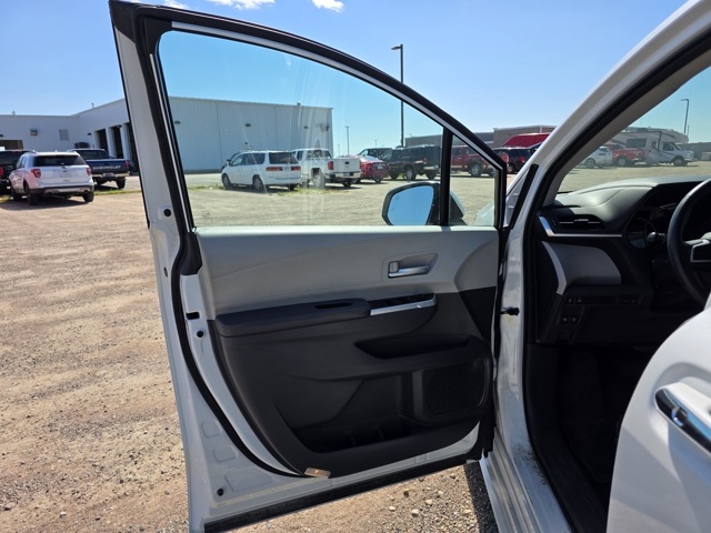 2022 Toyota Sienna XLE 7-Passenger