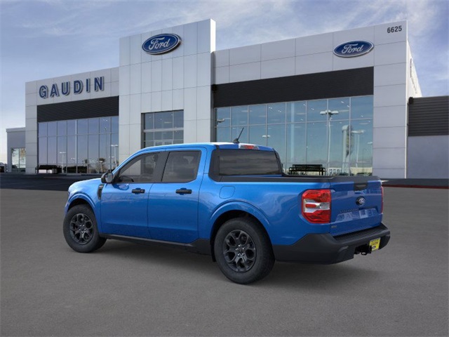New 2025 Ford Maverick XLT 4D Crew Cab