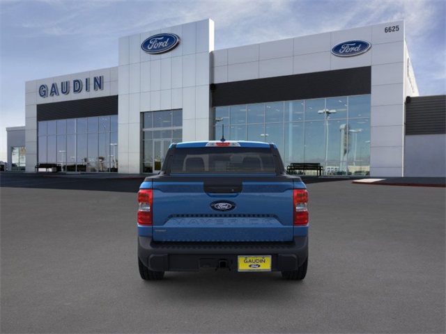 New 2025 Ford Maverick XLT 4D Crew Cab