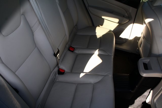 used 2023 Volvo XC60 Recharge Plug-In Hybrid car, priced at $34,014