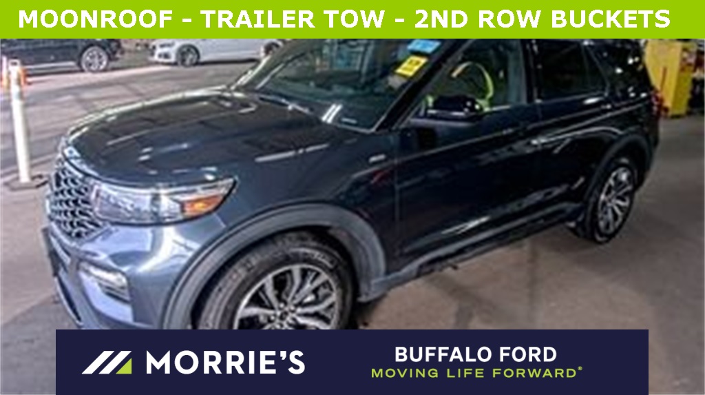 2022 Ford Explorer ST-LINE's photo