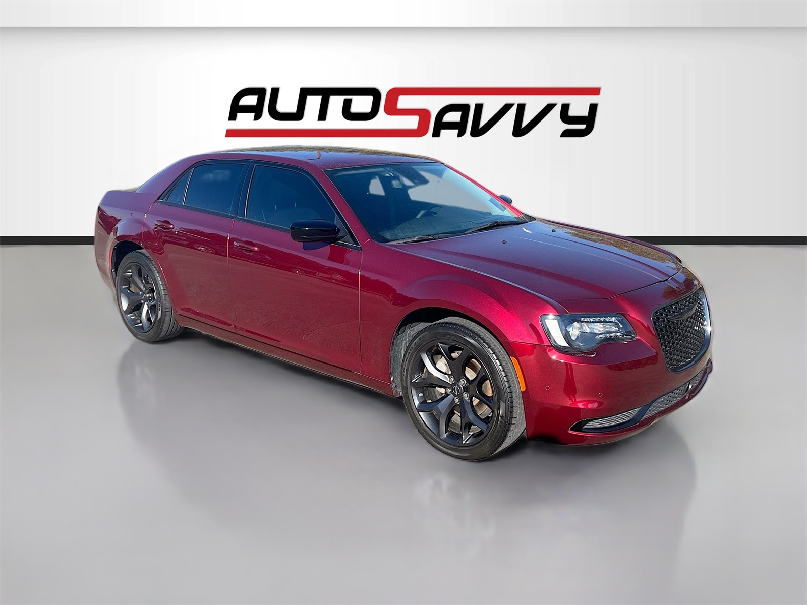 2023 Chrysler 300 Touring's photo