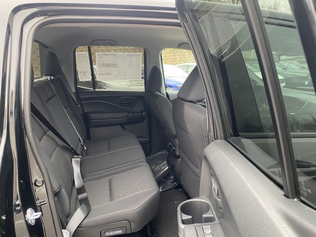 new 2025 Honda Ridgeline car, priced at $36,545