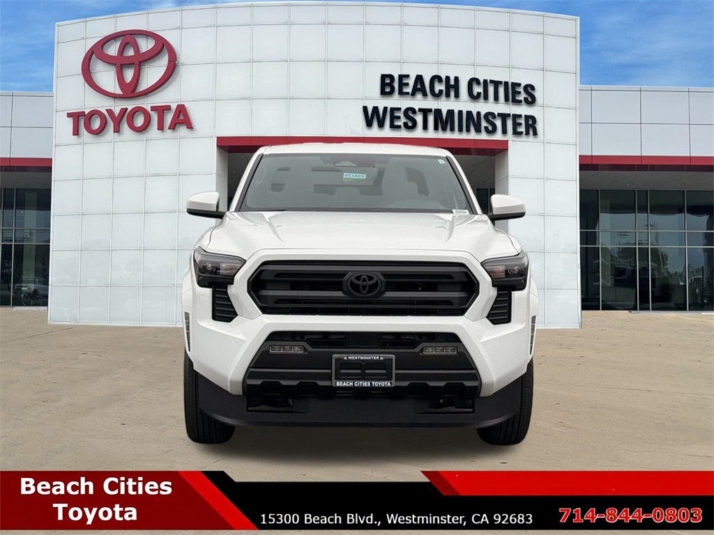 2025 Toyota Tacoma SR5 4x4 Double Cab photo 4