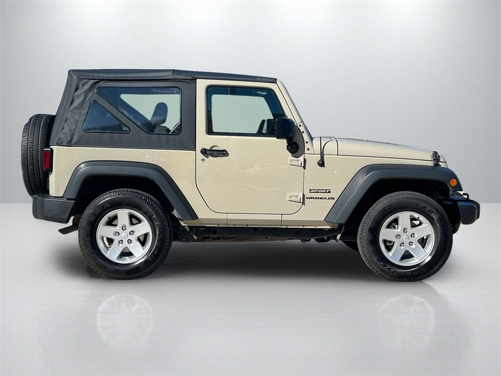 Used 2017 Jeep Wrangler SUV