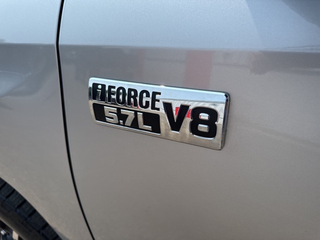 2021 Toyota Tundra SR5 Grade photo 7
