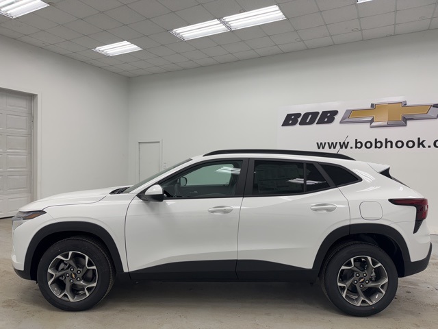 new 2026 Chevrolet Trax car, priced at $27,080