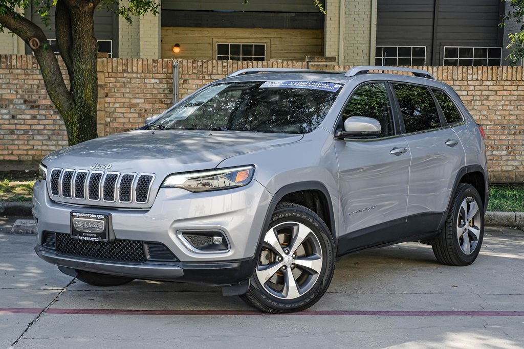 used 2020 Jeep Cherokee car, priced at $19,990