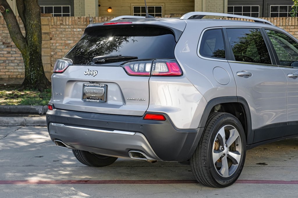 used 2020 Jeep Cherokee car, priced at $19,990