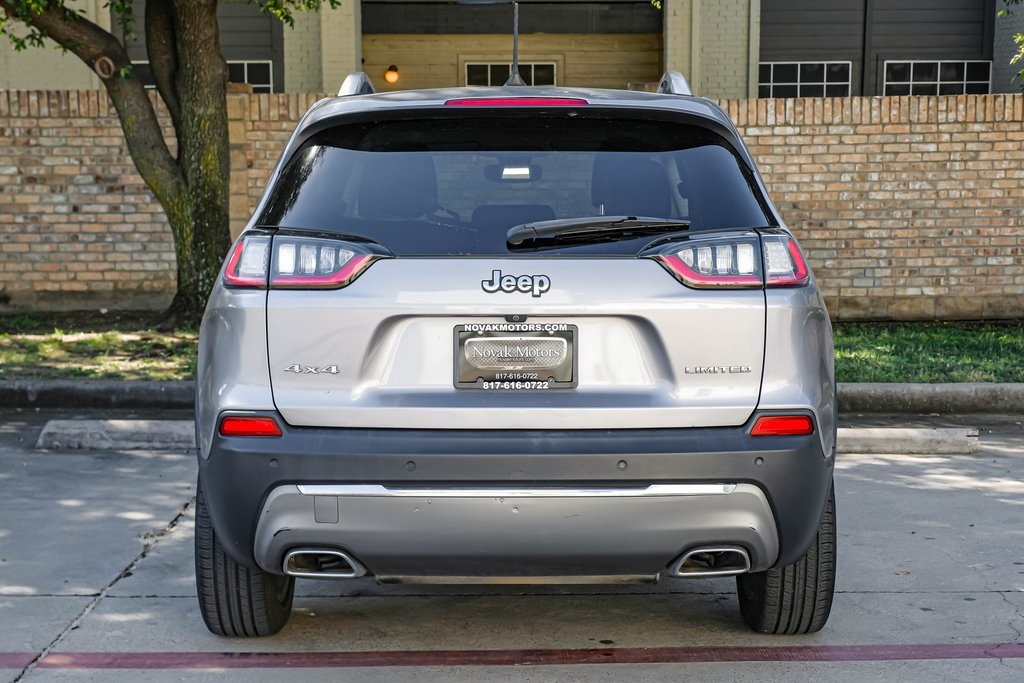 used 2020 Jeep Cherokee car, priced at $19,990