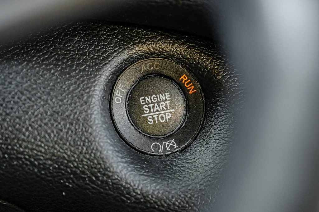 used 2020 Jeep Cherokee car, priced at $19,990