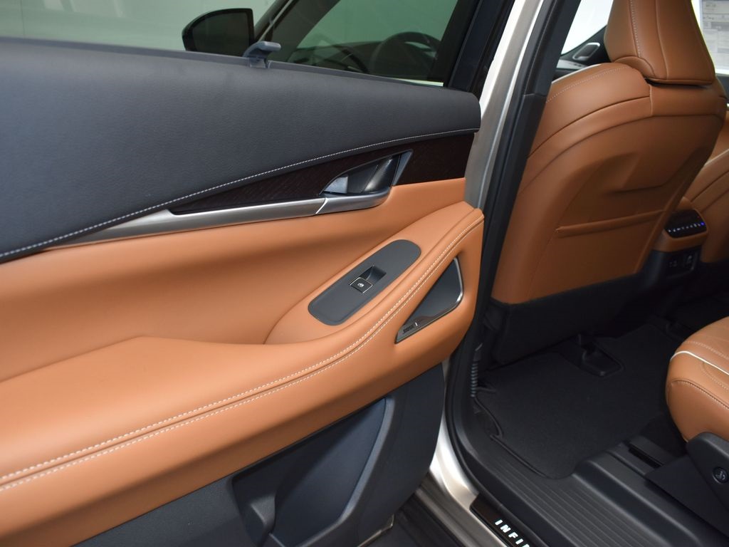 2025 Titainium Infiniti QX60 Autograph AWD SUV