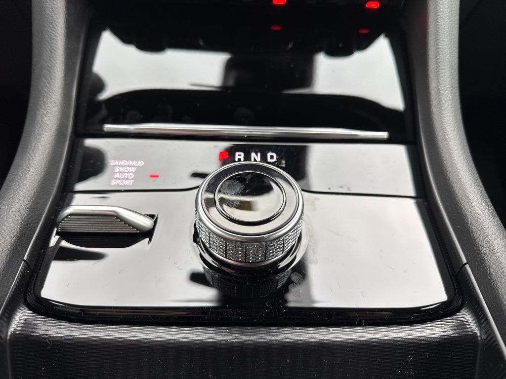 new 2025 Jeep Grand Cherokee car, priced at $50,635