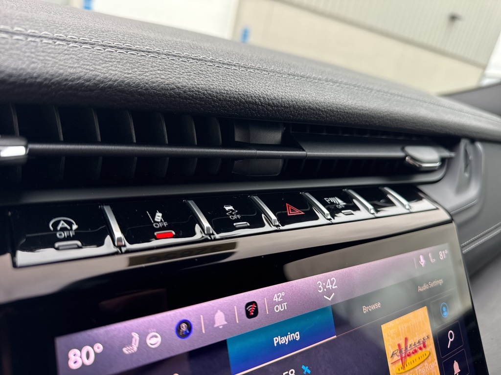 new 2025 Jeep Grand Cherokee car, priced at $50,635